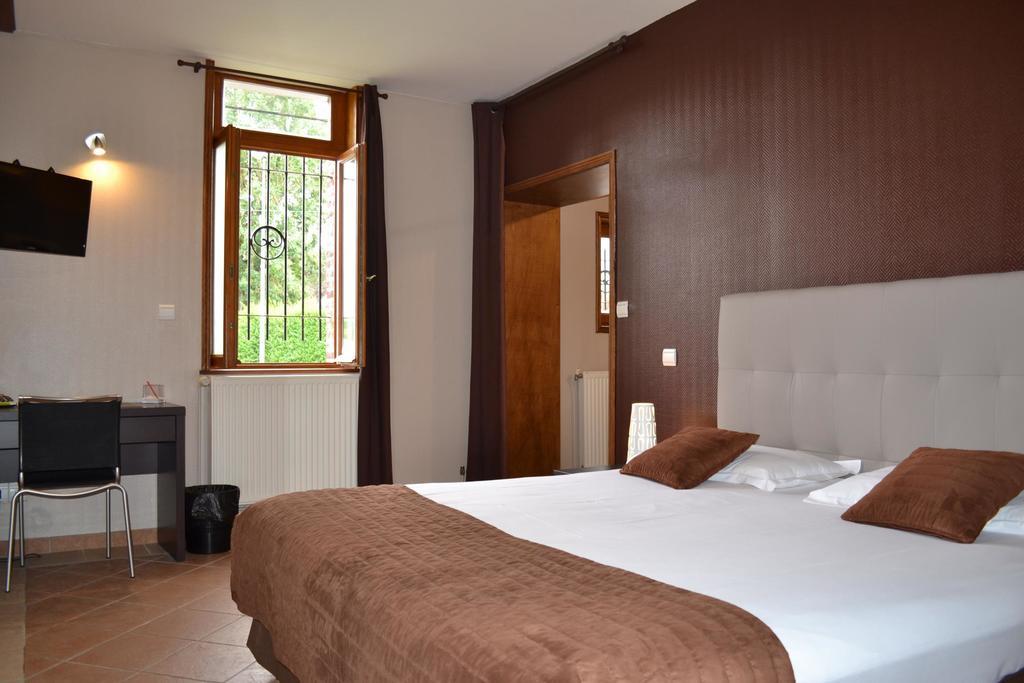 Le Domaine Des Cigognes Hotel Ennevelin Værelse billede